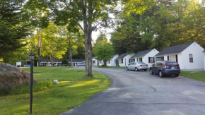 Гостиница Franconia Notch Motel, Линкольн